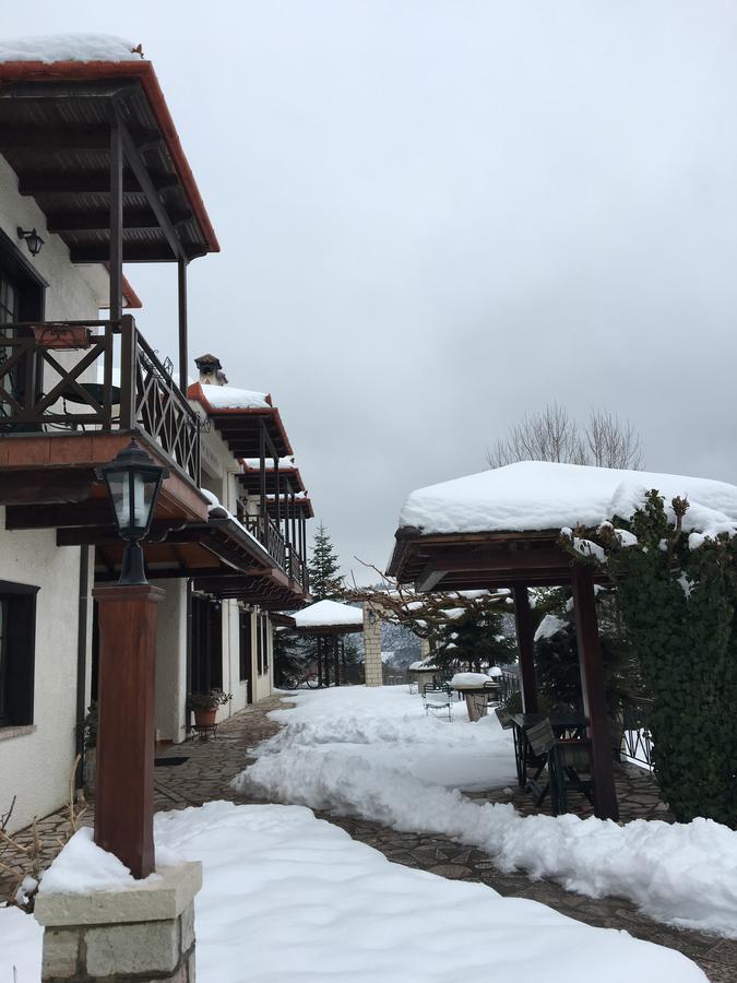 Hotel Makkas Krentis Bagian luar foto