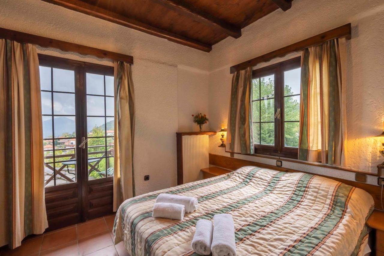Hotel Makkas Krentis Bagian luar foto