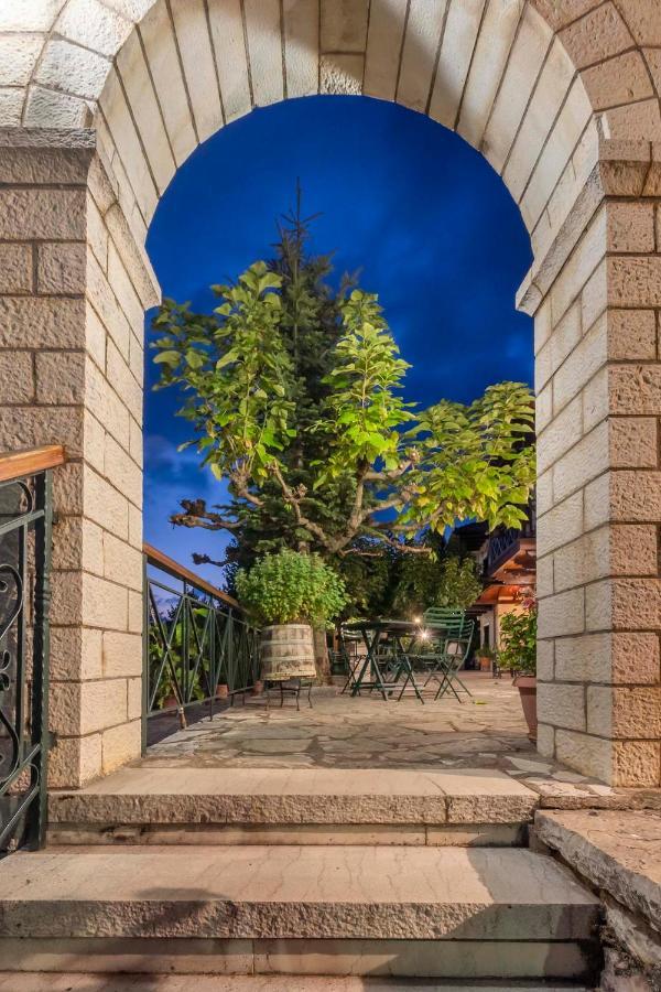 Hotel Makkas Krentis Bagian luar foto